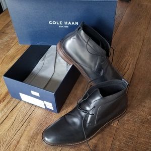 Cole Haan Black leather shoes